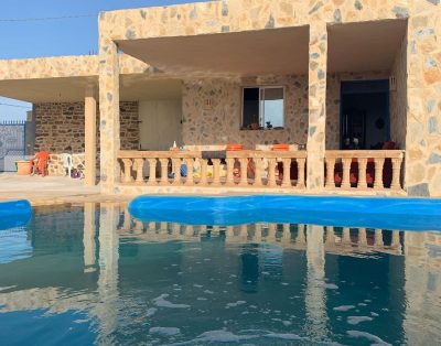 Villa S+3 pieds dans l’eau à El Haouaria
