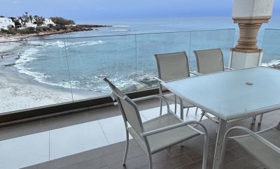 Appartement Luxueux et pied dans l’eau à Kelibia