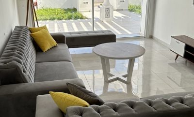 Bungalow S+2 – Pied dans l’eau avec accès piscine