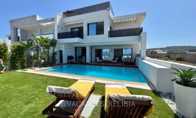 Villa de rêve en bord de mer à Ezzahra