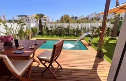 Duplex S+2 avec piscine á Kelibia la blanche